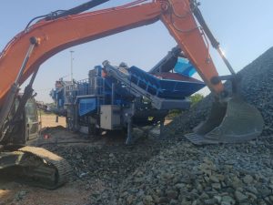 LDHPY-400BR crawler cone crusher for mobile aggregate crushing